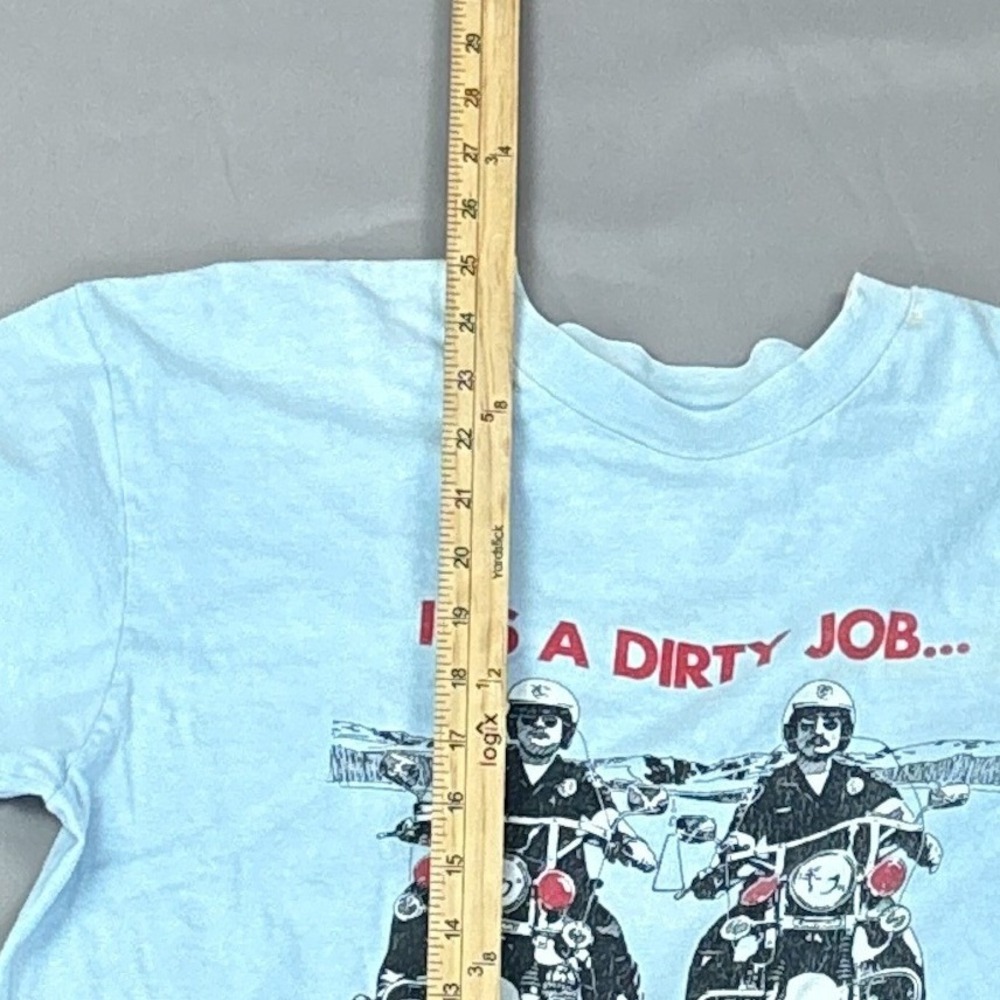 Vintage 1981 It's A Dirty Job Kawasaki Motorcycle Cops Large Graphic T-Shirt - Picture 4 of 7